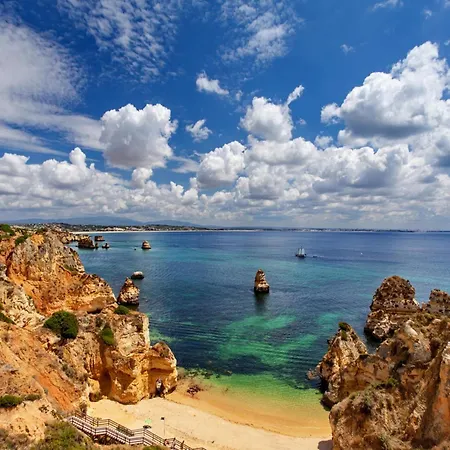 Dona Ana * Lagos
